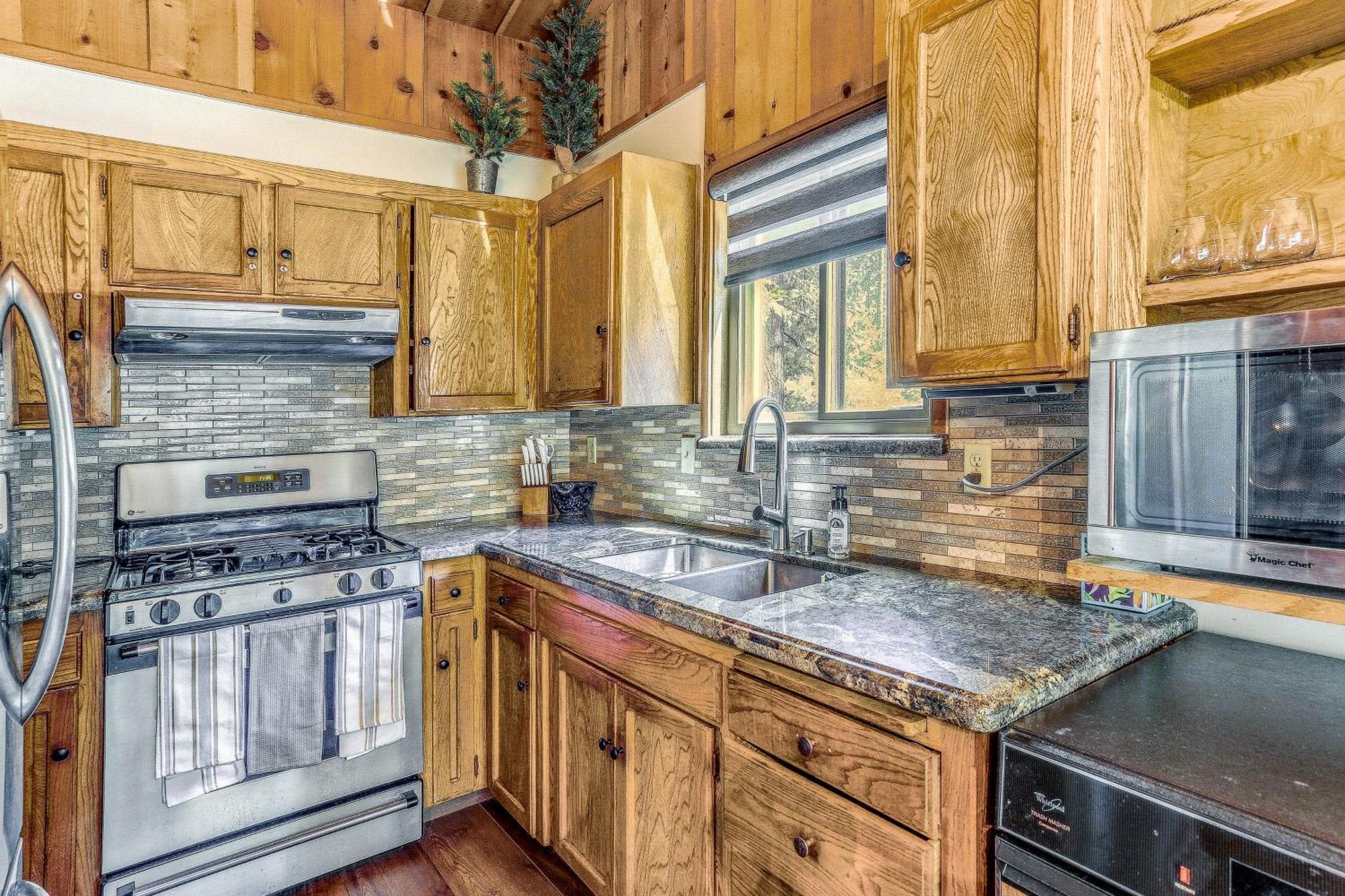 Cozy Bears Hideaway Cabin About 3 Mi To Shaver Lake! Εξωτερικό φωτογραφία